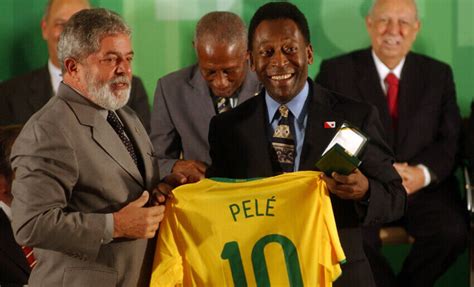 Pelé A True Football Legend 1279 Career Goals Infographic