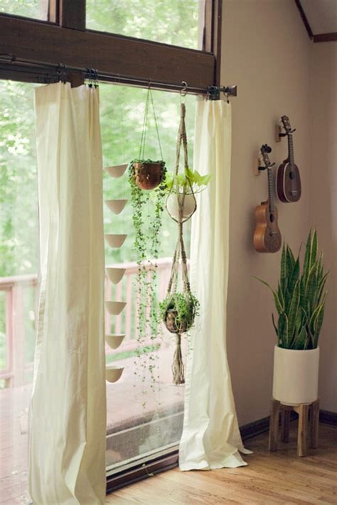 Beautiful Macrame Plant Hanging Design | HomeMydesign