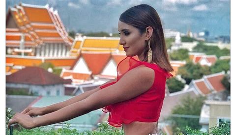 NDS WALLPAPERS Tangia Zaman Methila Modeling Photo Gallery Images Beutiful Hd Wallpapers Hot