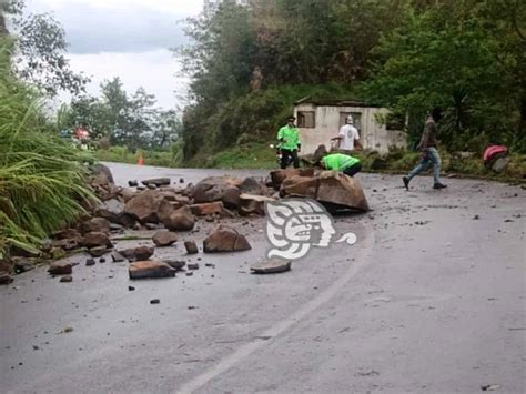 Derrumbe Sobre La Carretera Misantla A Xalapa Tras Lluvias