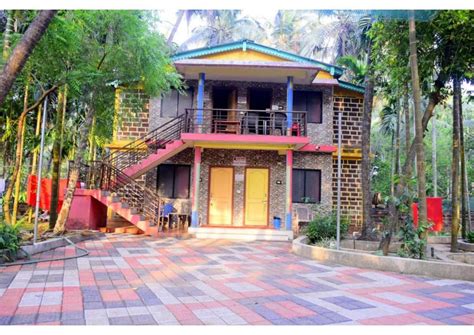 Hotels in Kumta, India - price from $31 | Planet of Hotels