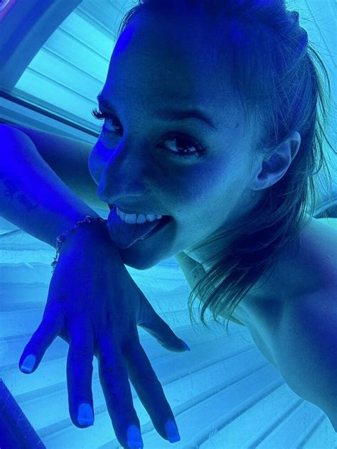 Amirah Adara Channel Page XVIDEOS