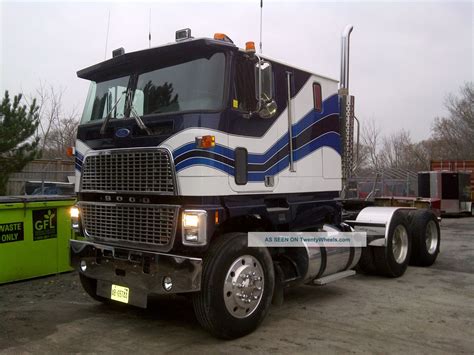 1987 Ford Cl 9000