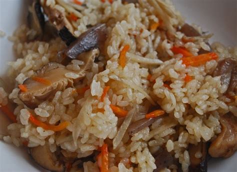 Gomoku Takikomi Gohan Five Ingredient Rice Mmm Yoso