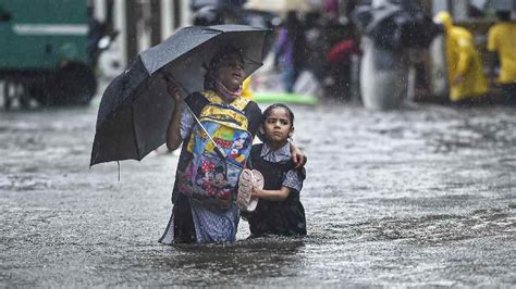 Storm Red Alert Kerala India Meteorological Department Withdraws Red