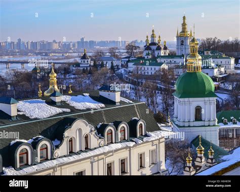 Kiev pechersk lavra hi-res stock photography and images - Alamy