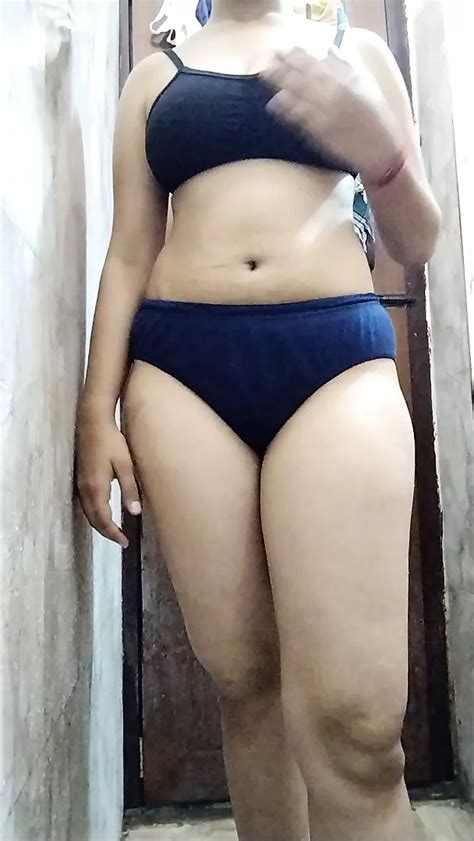 Bangladeshi Aunty Fingering In Anal Hot Desi Aunty Indian XHamster
