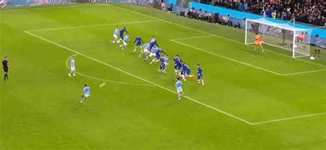 (Video): Mahrez opens scoring with perfect free kick » Chelsea News