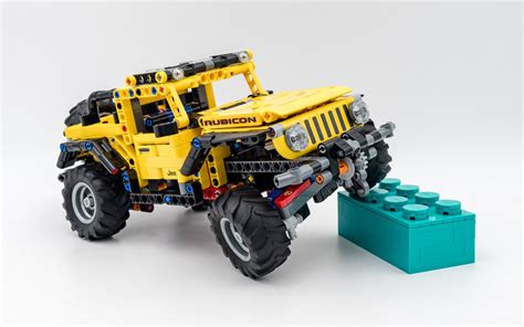 REVIEW LEGO Technic 42122 Jeep Wrangler - HelloBricks