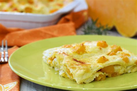 Lasagne Alla Zucca Con Provola Tuorlo Rosso