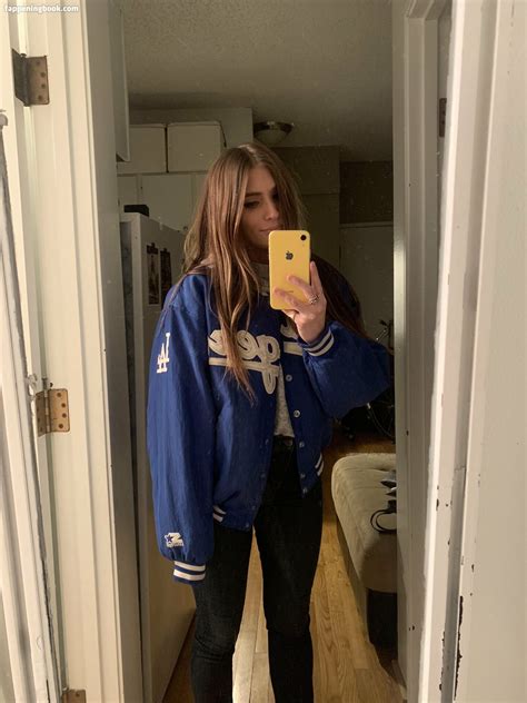 Luna Leelove Lunaleelove1313 Nude OnlyFans Leaks Fappening FappeningBook