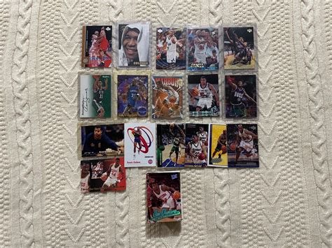 COLLECTIBLE BASKETBALL CARDS | EstateSales.org