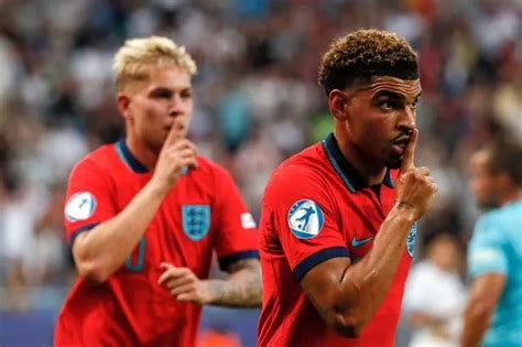 Nottingham Forest Star Morgan Gibbs White Hailed After Classy England U21 Gesture