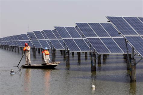 Dünyanın En Büyük Yüzen Güneş Enerjisi Santrali Üretime Başladı