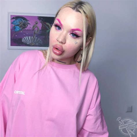 This Former Goth Who Loves Adult Films Has Transformed Herself Into A Real Life Sex Doll Media