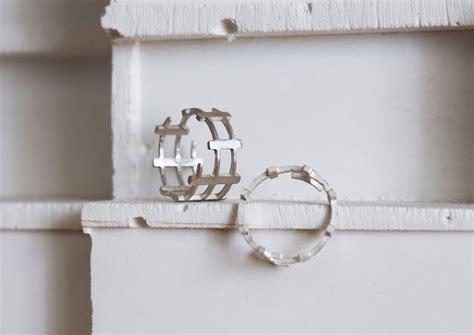 Jewelry Report – online
