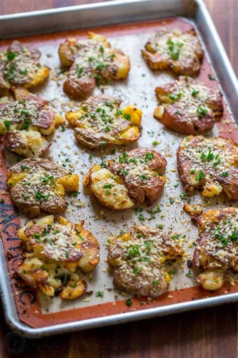 Cheesy Smashed Potatoes Are Crisp On The Outside With A Creamy Center How To Make Smashed