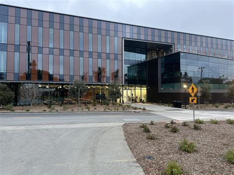 Stanford University Lbre Bagatelos Architectural Glass Systems