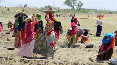 MGNREGS Wage Rates Revised Hikes Range Between 4 10 For Different