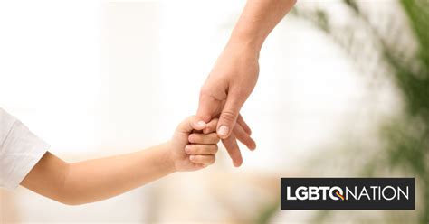 China Otorga Derechos De Visita A Una Madre Gay Por Primera Vez En La Historia