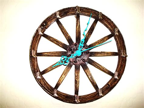 18 Creative And Handmade Wall Clock Designs Style Motivation