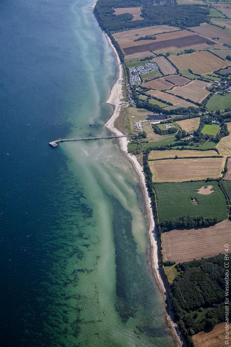 Surendorf Ostsee Surendorf Strandabschnitt mit Seebrücke BAW