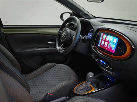 Nuova Toyota Aygo Cross 2023 Aygo X Prezzo Dimensioni Interni