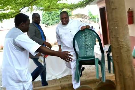 Billionaire Ex Governor Orji Uzor Kalu Spotted Arranging Plastic