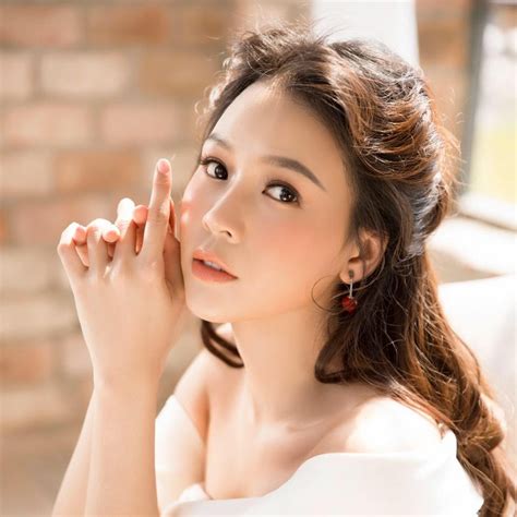 Hot girl Sam Mỹ nhân triệu đô muốn chồng sắp cưới phải có 30 40 tỷ trong tài khoản Sao s