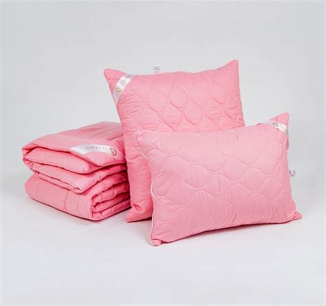 Купить постельные принадлежности и товары для сна Selena недорого