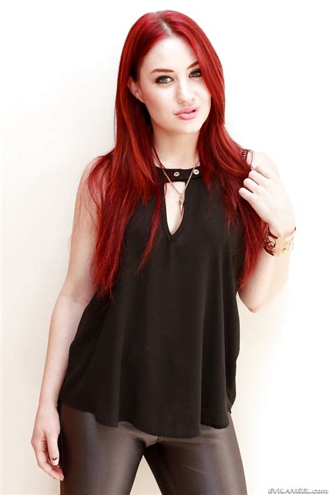 Tattooed Hot Redhead Jessica Ryan Strips To Bare Hard Nipples And Spread Ass Porn Pictures Xxx