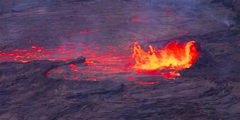 Watch As Lava Flow Erupts From Kilauea Crater In Hawaii Fox Weather