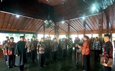 Lantik Lima Pejabat Pimpinan Tinggi Pratama Pj Bupati Banjarnegara