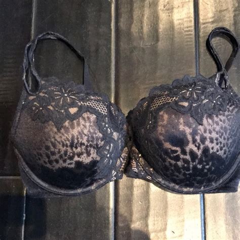 Victoria S Secret Intimates Sleepwear Victorias Secret Push Up Black And Nude Lace Bra