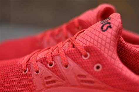 ASICS Gel Kayano Trainer Evo Red - Sneaker Bar Detroit