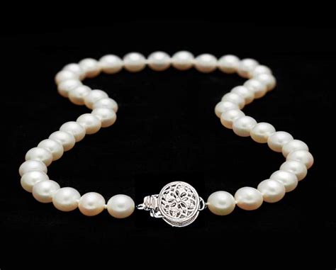 Mm Pearl Necklace With Round Filigree Clasp Pearl Clasp