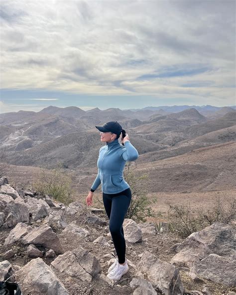 Itzel Perez (@itzel_perez2) • Instagram photos and videos