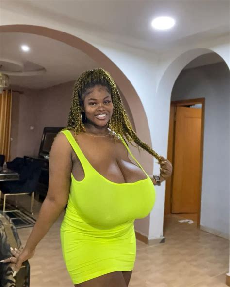 Girls With Big Tits ShesFreaky