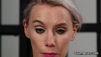 Melocot N Cachonda Recibe Una Carga De Esperma En La Cara Trag Ndose Todo El Esperma Xvideos
