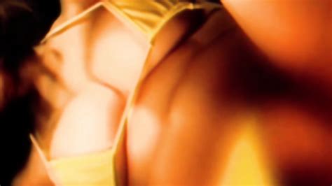 Bikini Babe S Horizontal Hula Ver PN