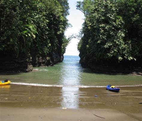 Playas de Colombia que debes visitar: ISLA JUAN DE DIOS (BUENAVENTURA)