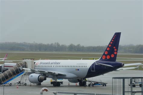 OO SSE Brussels Airlines Airbus A319 111 Budapest F Flickr