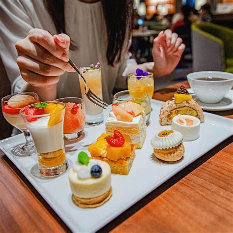 Sheraton Yokohamaさんのインスタグラム写真 Sheraton Yokohamainstagram「ラウンジ「シー