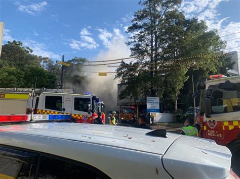 Frnsw Battles Major Waste Facility Fire On Sydney S Lower North Shore