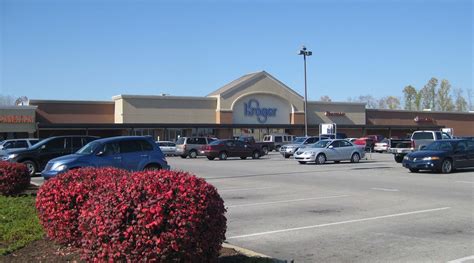 300-370 Kroger Ctr, Morehead, KY 40351 - Morehead Kroger Center | LoopNet