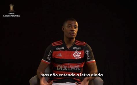 De La Cruz escolhe música favorita da torcida do Flamengo Mengo Press