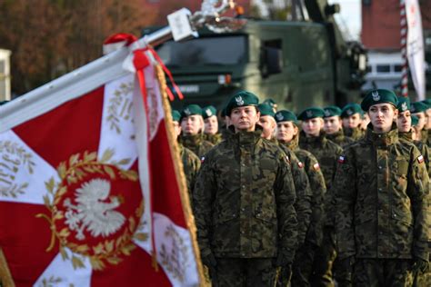 Ruszył nowy turnus dobrowolnej zasadniczej służby wojskowej Szef MON