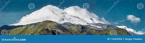 El Monte Elbrus En Las Nubes Visi N Panor Mica Parque Nacional El