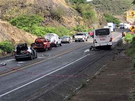 Accidente Vehicular Dej Como Saldo Una Mujer Sin Vida Y Siete M S