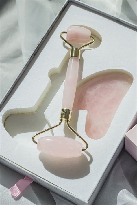 Rose Quartz Facial Roller Gua Sha Set Divinitila